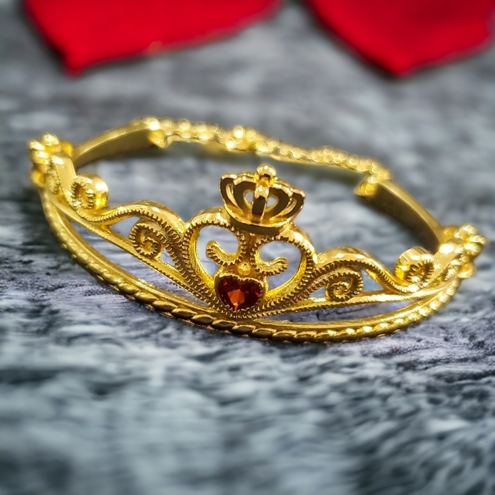 Runway Style Heart Crown Crystal Bracelet